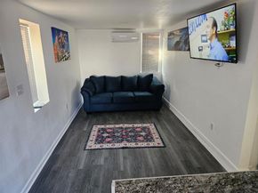 410 Estelle Street, Houston TX 77003