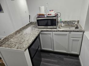 410 Estelle Street, Houston TX 77003