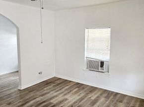 410 Estelle Street, Houston TX 77003