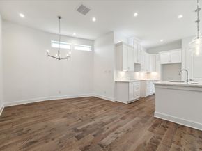 5309 Eigel Street, Houston TX 77007