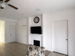 7837 Pacific Pearl Street, Houston TX 77072