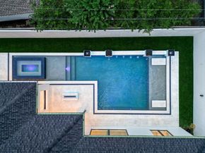 13034 Memorial Drive, Houston TX 77079