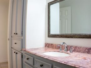 423 Exchange Street, Houston TX 77020