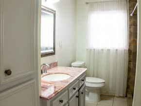 423 Exchange Street, Houston TX 77020