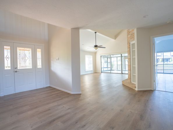 1030 Oyster Bay Drive, Sugar Land TX 77478