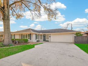 4862 Creekbend Drive, Houston TX 77035