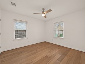 4862 Creekbend Drive, Houston TX 77035