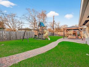 4862 Creekbend Drive, Houston TX 77035