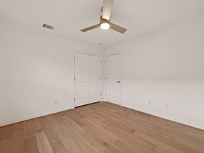 4862 Creekbend Drive, Houston TX 77035