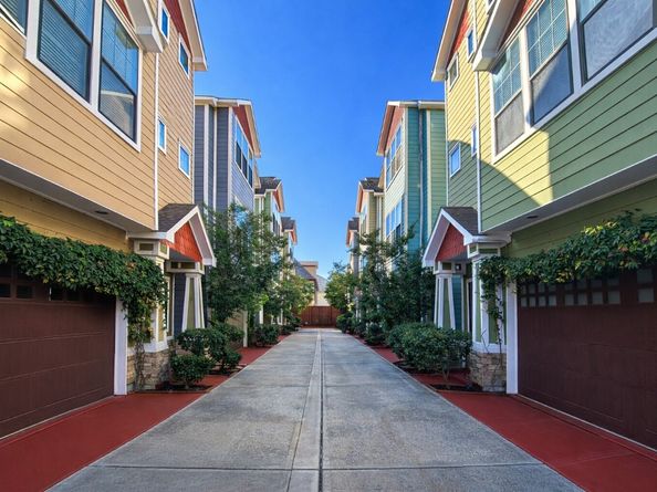 2414 Charleston Street C, Houston TX 77021