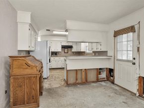 5306 Green Springs Drive, Houston TX 77066