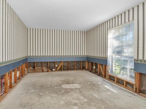 5306 Green Springs Drive, Houston TX 77066