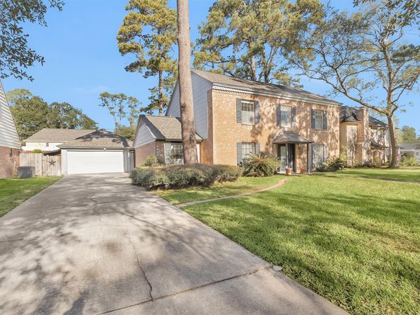 5306 Green Springs Drive, Houston TX 77066