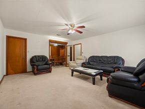 7943 Pecan Villas Drive, Houston TX 77061