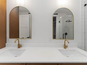 7817 Sandy Street AB, Houston TX 77028