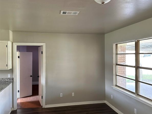 5810 Flamingo Drive, Houston TX 77033