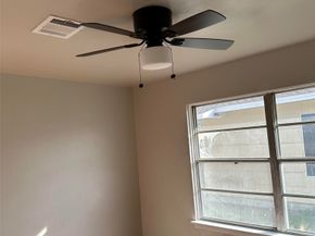 5810 Flamingo Drive, Houston TX 77033