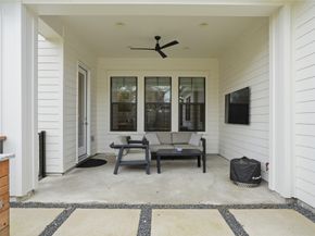 1710 Du Barry Lane, Houston TX 77018