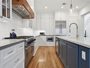 1710 Du Barry Lane, Houston TX 77018