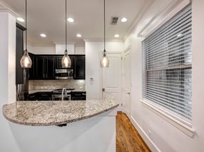 931 W 23rd Street B, Houston TX 77008