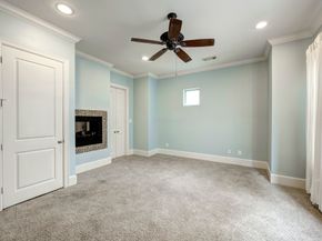 931 W 23rd Street B, Houston TX 77008