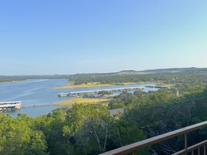 6103 Lakeshore Drive, Leander TX 78645