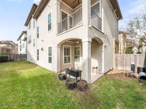 908 Amelia Street, Sugar Land TX 77478