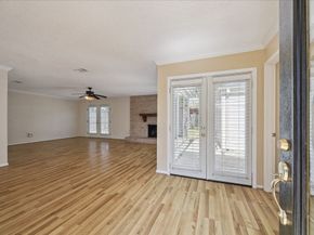 14907 Aspen Hills Drive, Houston TX 77062