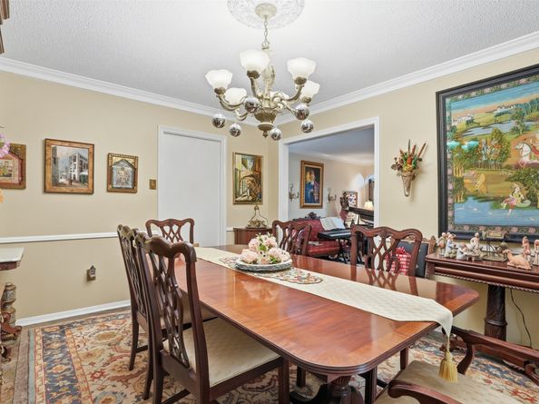5814 Lodge Creek Drive, Houston TX 77066