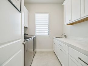 2302 Camden Creek Lane, Houston TX 77077