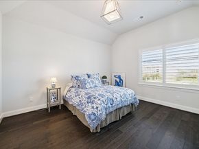 2302 Camden Creek Lane, Houston TX 77077