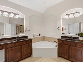 1526 Ralston Branch Way, Sugar Land TX 77479