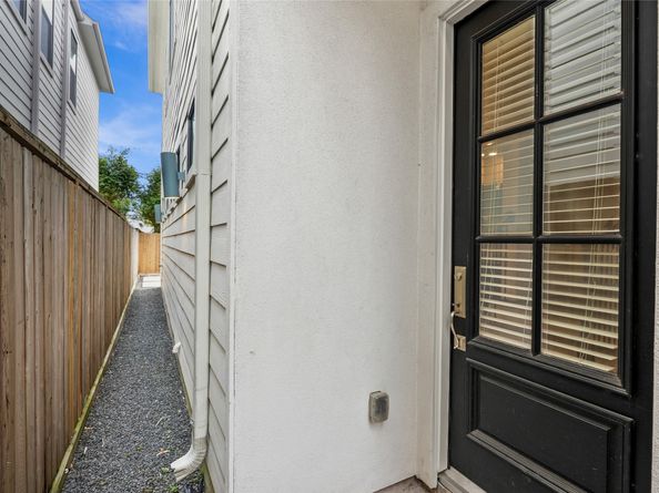 4409 Schuler Street A, Houston TX 77007