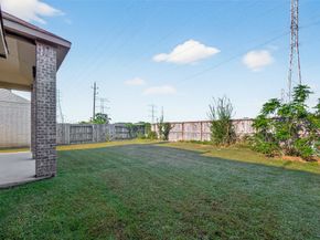 4926 Thunder Creek Ln, Sugar Land TX 77479