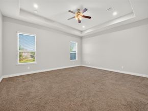 4926 Thunder Creek Ln, Sugar Land TX 77479