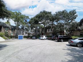 1801 Stoney Brook Drive 106, Houston TX 77063