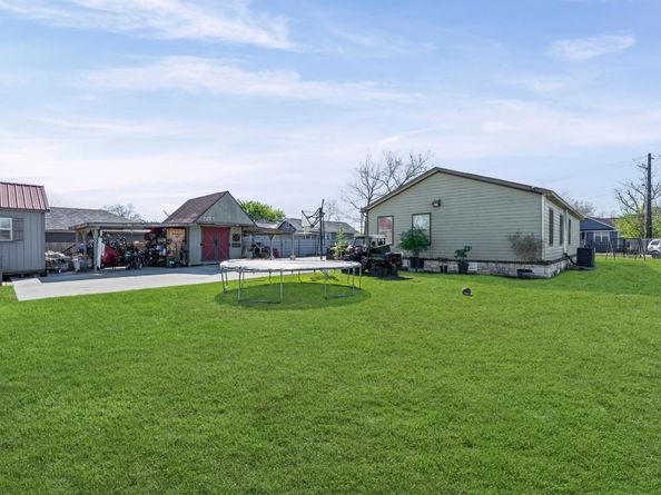 2527 Turner Drive, Houston TX 77093