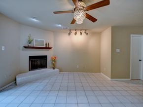 6330 Creekbend Drive D, Houston TX 77096