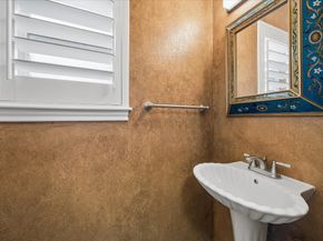 10906 Piping Rock Lane, Houston TX 77042