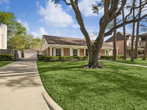 10906 Piping Rock Lane, Houston TX 77042