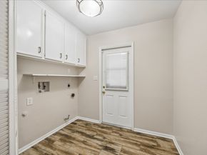 12522 Hazelwood Lane, Houston TX 77077