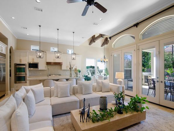 54 Kingscote Way, The Woodlands TX 77382