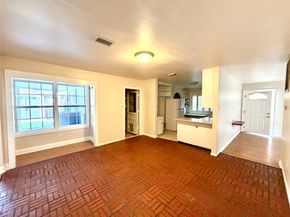 4275 Bethel Boulevard, Houston TX 77092