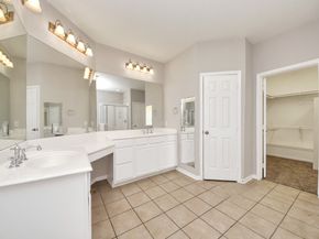 4422 Roundtree Lane, Missouri City TX 77459