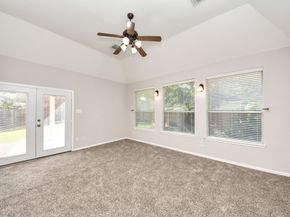 4422 Roundtree Lane, Missouri City TX 77459