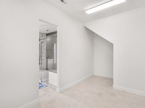 11427 Noblewood Crest Lane, Houston TX 77082