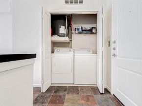 3505 Sage Road 1104, Houston TX 77056