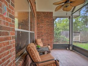 44 Windsor Bridge Drive, Conroe TX 77384