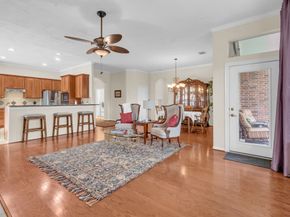 44 Windsor Bridge Drive, Conroe TX 77384