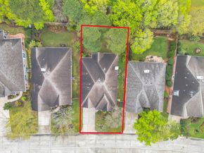 44 Windsor Bridge Drive, Conroe TX 77384